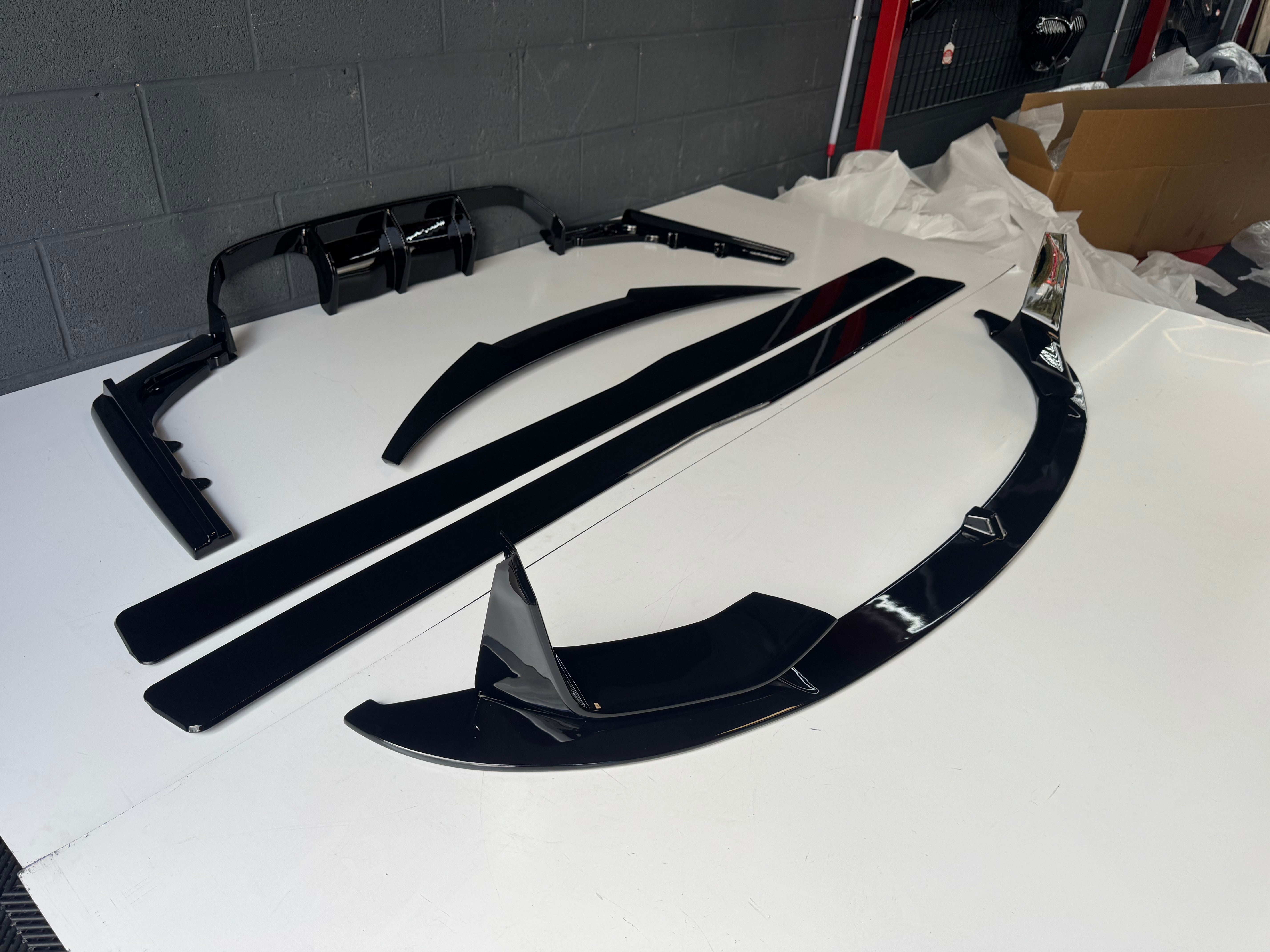 BMW M3 F80 GLOSS BLACK M PERFORMANCE KIT SPLITTER SKIRTS DIFFUSER SPOI ...